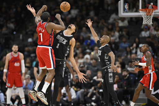 Spurs dominate Clippers 122-86, fueled by Wembanyama’s 27 points