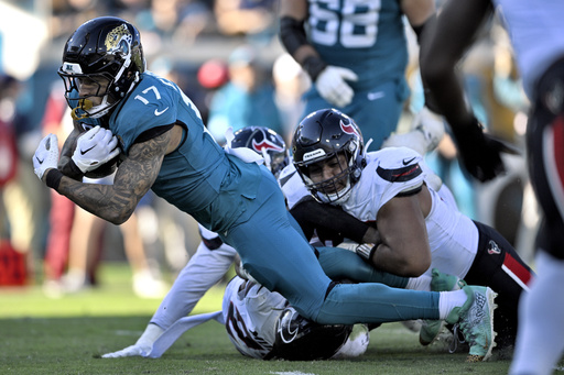 Jaguars tight end Evan Engram will undergo surgery for a shoulder injury, joining quarterback Trevor Lawrence on Injured Reserve.