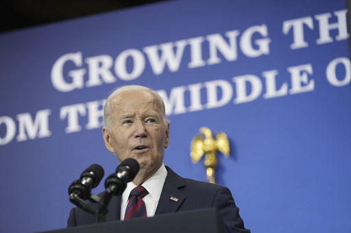 Biden warns of veto on legislation to expand federal courts amid growing partisan divide