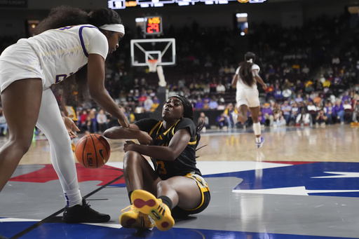 Aneesah Morrow leads No. 5 LSU with 26 points in a 100-54 victory against Grambling State