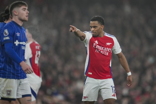 Arsenal ascends to second place in the Premier League following a 1-0 victory against Ipswich.