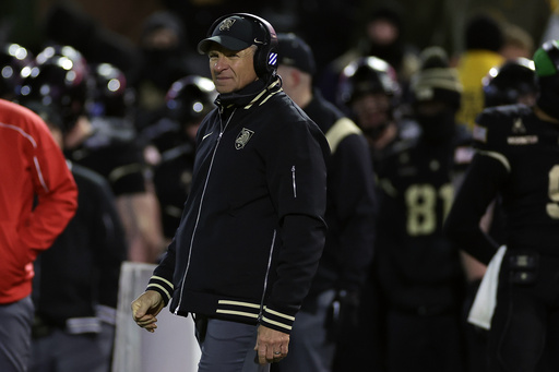 Ranked 19th, Army carries a lingering disappointment from Navy defeat into Independence Bowl matchup with Louisiana Tech.