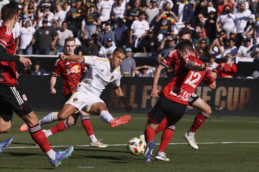 LA Galaxy takes an early lead and secures a 2-1 victory over New York Red Bulls to capture their sixth MLS Cup title.