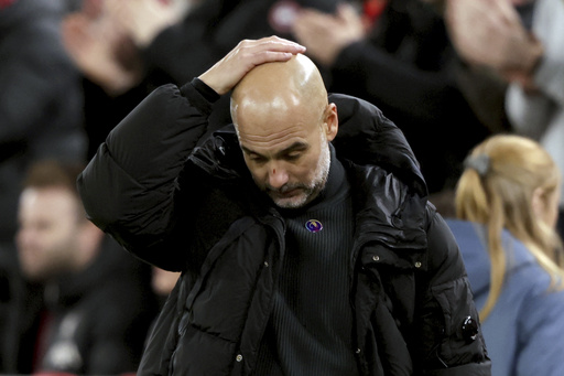 Slot takes playful jab at Man City as they await decision on financial violation allegations