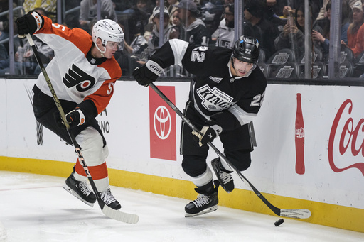 Kopitar nets two in the third period as Kings rally for 5-4 victory against Flyers