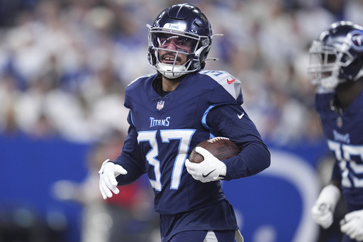 Titans continue to struggle while Coach Brian Callahan seeks to demonstrate improvement.