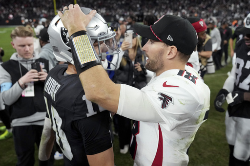 Falcons select rookie Michael Penix Jr. to start at quarterback, sidelining veteran Kirk Cousins.