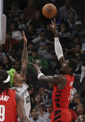 Wembanyama nets 30 points, ties personal best with 10 blocks as Spurs defeat Trail Blazers 114-94