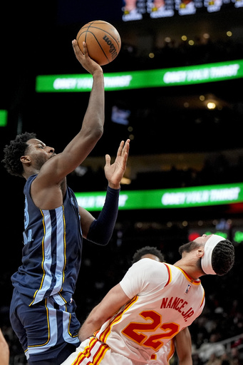 Bane and Pippen score 45 as Grizzlies defeat Hawks 128-112