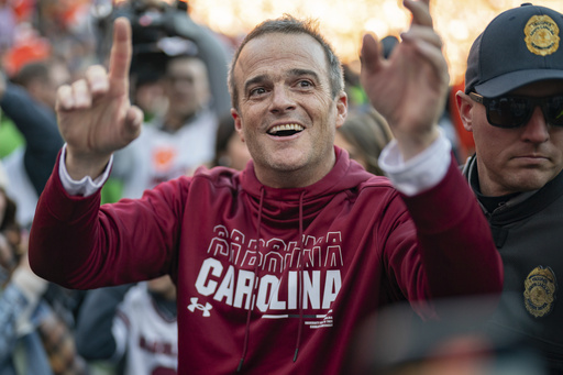 SEC coaches select Sampson and Kennard as Players of the Year, with Beamer honored as Coach of the Year