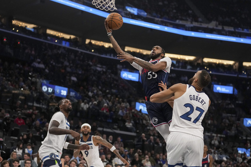 Julius Randle nets 20 points in Timberwolves’ commanding 108-80 win against Clippers