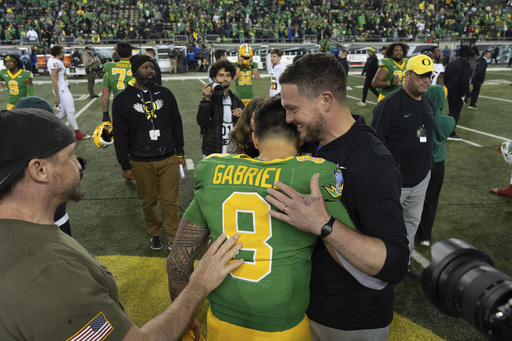 Dillon Gabriel’s Oregon tenure evokes memories of former Hawaii-native quarterback Marcus Mariota.