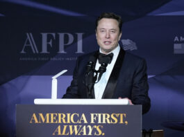 FILE - Elon Musk speaks after President-elect Donald Trump spoke during an America First Policy Institute gala at his Mar-a-Lago estate, Nov. 14, 2024, in Palm Beach, Fla. (AP Photo/Alex Brandon, File)