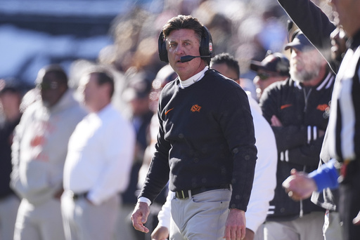 Reports indicate that Oklahoma State’s coach Mike Gundy has received a modified contract following a 3-9 season.