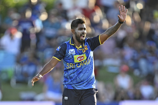 New Zealand defeats Sri Lanka by 8 runs in thrilling first T20 match