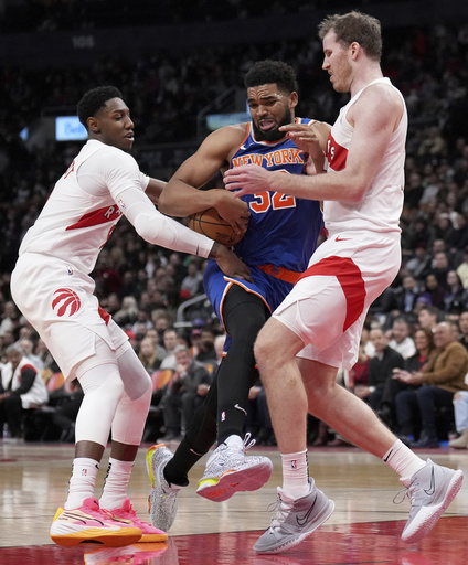 Towns records 24 points and 15 boards in Knicks’ 113-108 victory over Raptors, marking their fifth win in six outings.