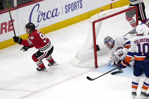 Bedard nets goal in final period, leading Blackhawks to 5-3 victory over Islanders