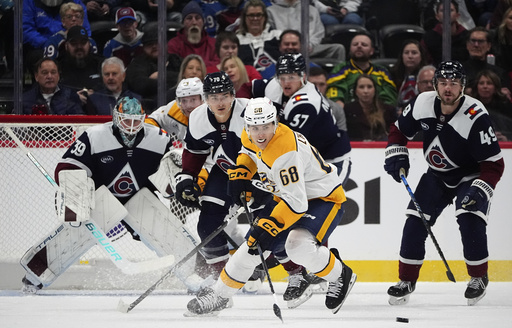 In his debut, Blackwood records 38 saves as the Avalanche triumph over the Predators 5-2.