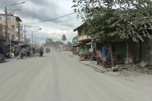 Large-scale evacuation occurring in Philippine communities following a short but significant volcanic eruption