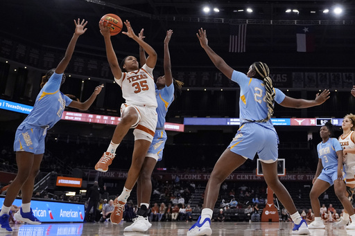 Taylor Jones nets 19 points as No. 6 Texas triumphs 97-39 against Southern