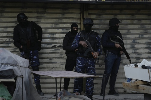 Palestinian authorities conduct an unusual operation against militants in the West Bank