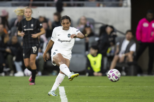 Gotham trades US forward Lynn Williams to the Reign in the NWSL.