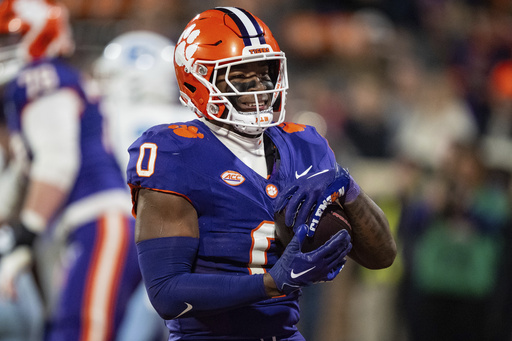 Ranked 18th, Clemson gets ready to seize recent opportunity for CFP and ACC Championship.