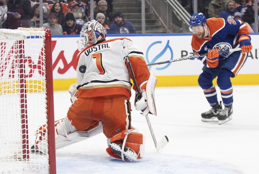 Draisaitl netted a late goal to lift Oilers to a 3-2 victory over Ducks, marking their second consecutive win.