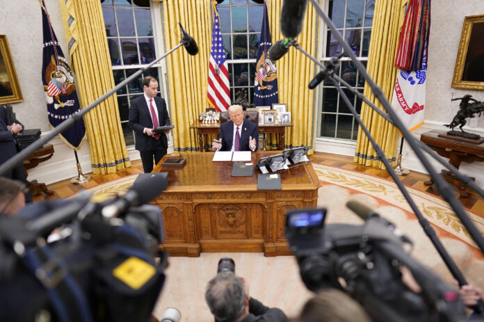 Washington , DC - January 20: President Donald Trump signs a series of executive orders at the White House on January 20, 2025, in Washington, DC. (Photo by Jabin Botsford /The Washington Post via Getty Images)