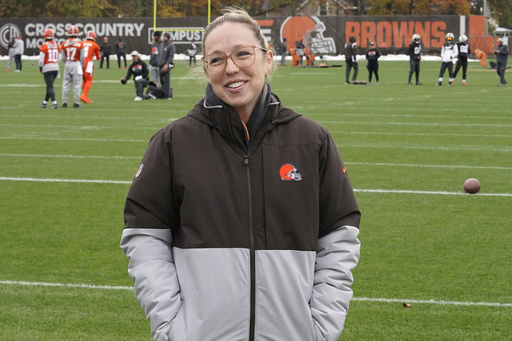 Browns grant Titans permission to interview Catherine Hickman for general manager position, according to AP sources.