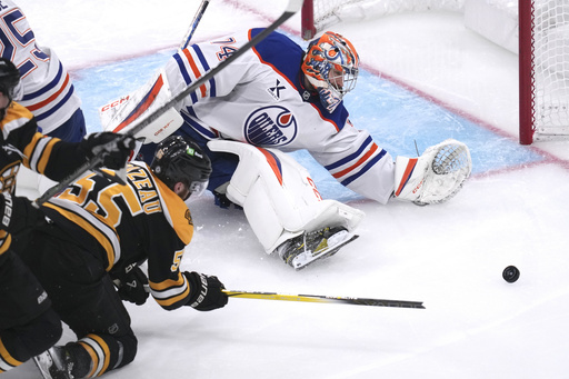 Adam Henrique nets two goals, Connor McDavid adds a power-play tally as Oilers shut out Bruins 4-0