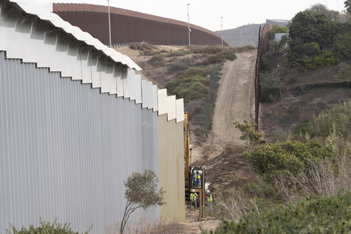 Officials announce Pentagon plans to deploy as many as 1,500 active duty soldiers for US-Mexico border security.