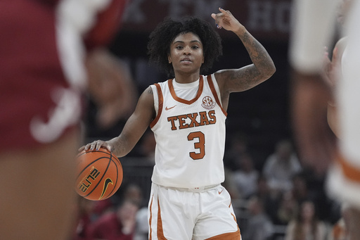 Booker guides No. 5 Texas to an impressive 84-40 victory against No. 18 Alabama