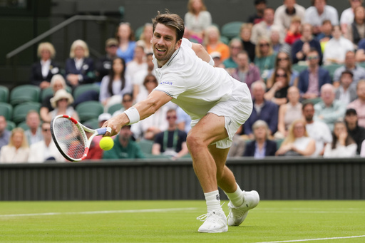 Cameron Norrie unintentionally strikes fan with racket tossed during Auckland ATP tournament