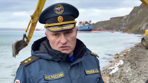 Russia establishes a crisis team as oil spill in the Kerch Strait worsens