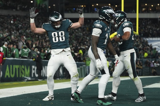 Eagles move forward in the playoffs despite Jalen Hurts’ underwhelming performance