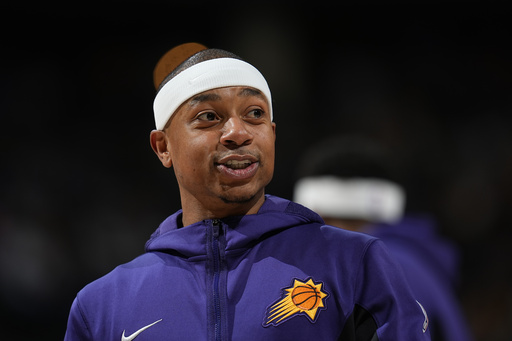 Isaiah Thomas, ex-NBA All-Star, scores 40 points in his comeback to the NBA G League