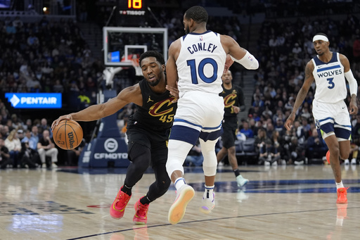 Cavaliers, tops in the NBA, dominate second half to defeat Timberwolves 124-117