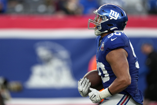 Barkley won’t chase rushing record for NFC East-winning Eagles in matchup with Giants