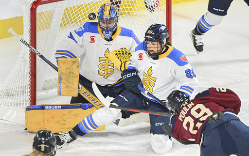 Stacey and Poulin net shootout goals as Victoire secures 4-3 victory against Sceptres