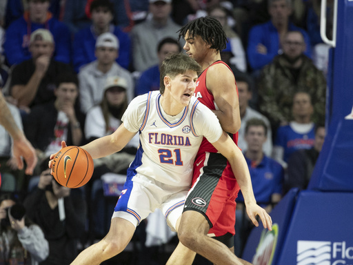 Fifth-ranked Florida defeats Georgia and ex-coach 89-59, claiming 12th consecutive victory in the rivalry