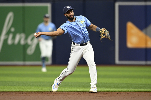 Nationals sign infielder Amed Rosario to a one-year deal worth $2 million.