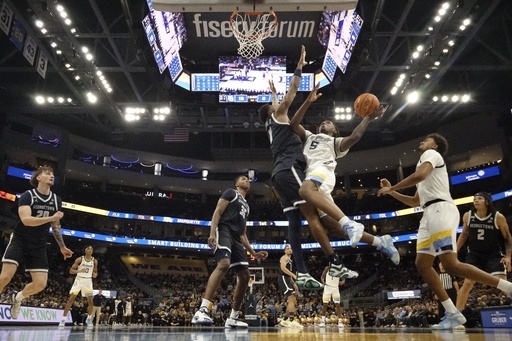 Chase Ross nets personal best 27 points as No. 7 Marquette comes back to defeat Georgetown 74-66