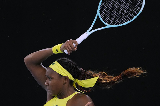 Coco Gauff advances to the third round of the Australian Open, maintaining her unbeaten streak in 2025.