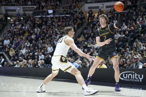 Braden Smith guides No. 20 Purdue to a 79-61 victory over Northwestern