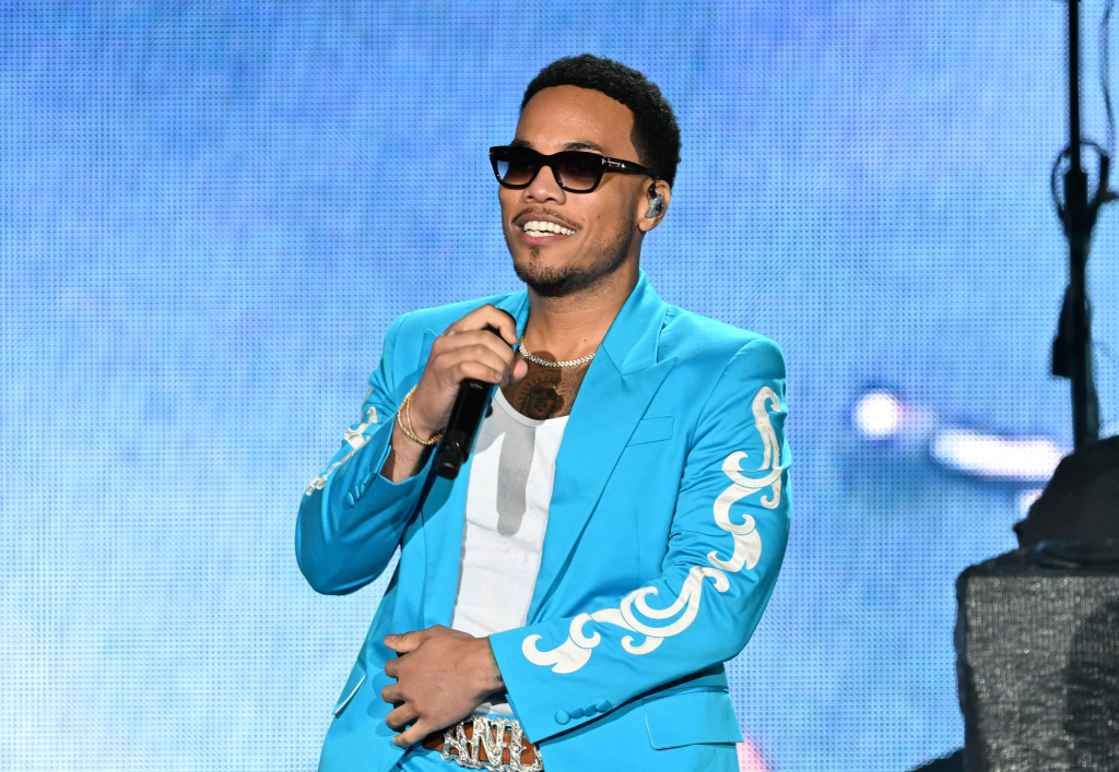 ATLANTA, GEORGIA - OCTOBER 13: Recording artist Anderson .Paak performs in concert during the final U.S. tour stop of his "The Malibu Tour" at Lakewood Amphitheatre on October 13, 2024 in Atlanta, Georgia. (Photo by Paras Griffin/Getty Images)