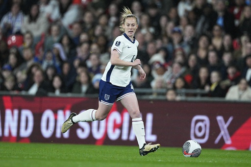 Keira Walsh departs from European titleholders Barcelona to join Chelsea.