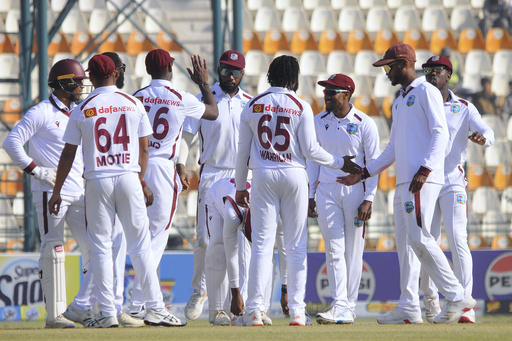 West Indies equalizes the series with a 120-run victory over Pakistan in the second Test, wrapped up in three days.