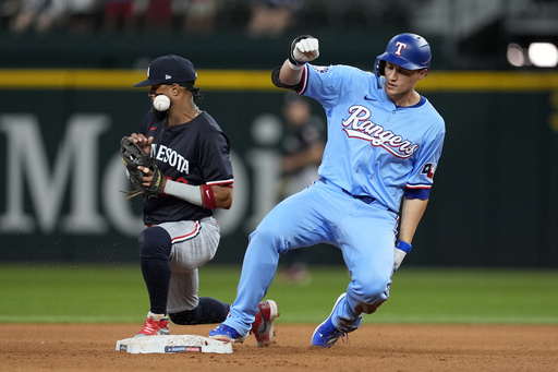 Corey Seager assures readiness for Rangers spring training following two hernia surgeries last year.