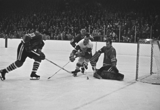 Al MacNeil, ex-NHL player and Stanley Cup-winning coach for the Canadiens, passes away at 89